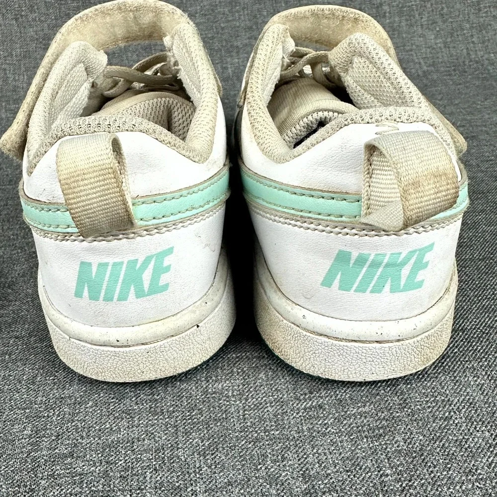 Nike Court Borough Low Sneaker Kids US 13.5C White Green Leather Lifestyle Shoes